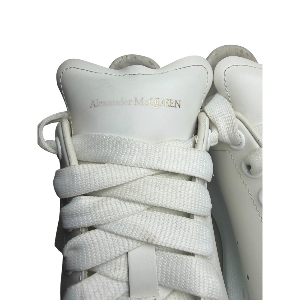 Alexander McQueen White Leather Sneakers with Black Heel - Picture 9 of 16